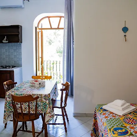 Nima Holidays Affittacamere