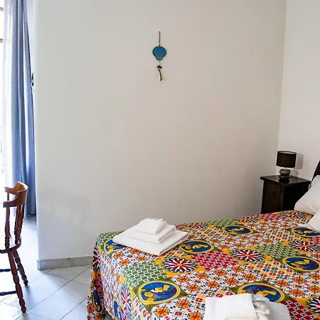Affittacamere Nima Holidays *